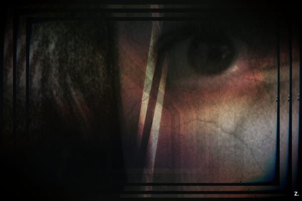 Glitch Selfie 8